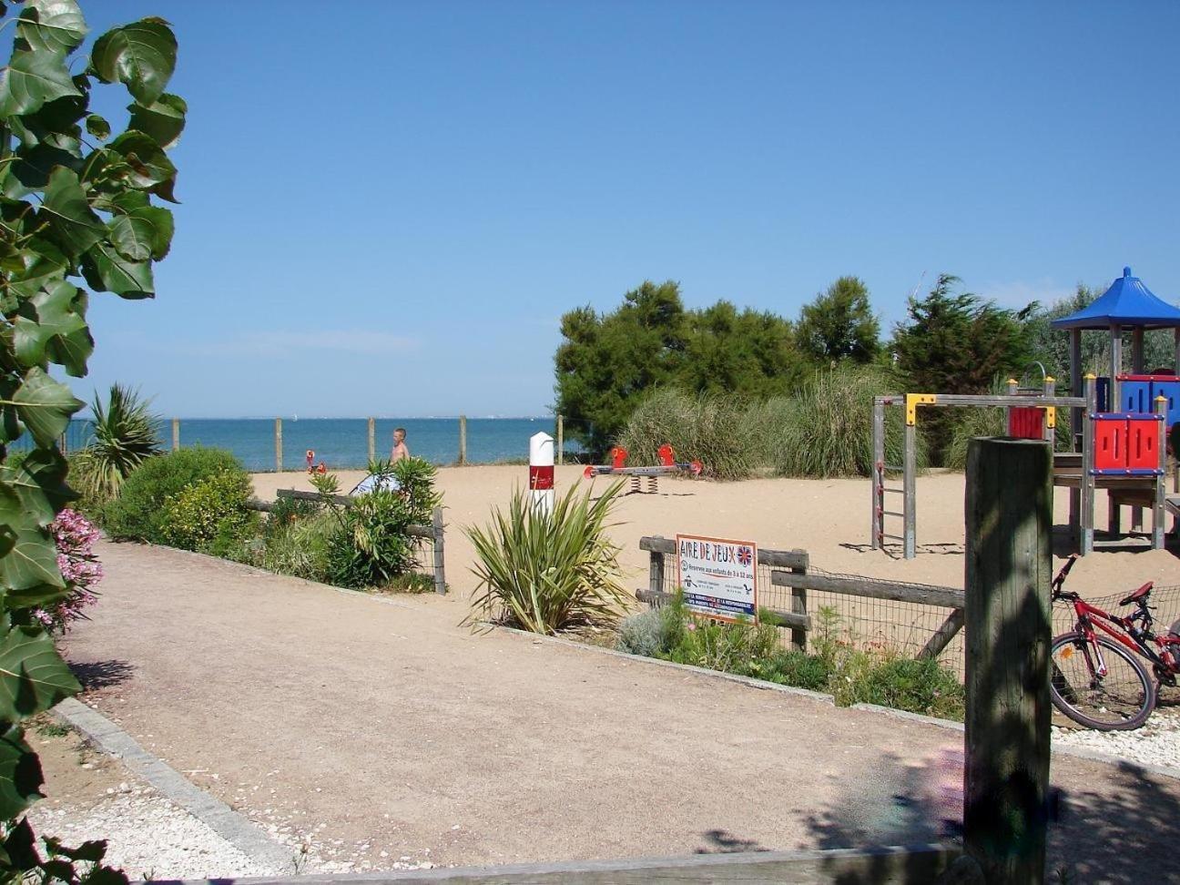 Camping Phare Ouest Saint-Denis-dʼOléron エクステリア 写真