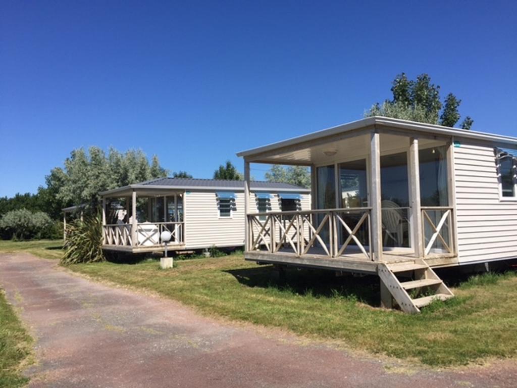 Camping Phare Ouest Saint-Denis-dʼOléron エクステリア 写真